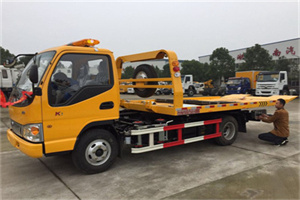 隆尧哪里有拖车服务