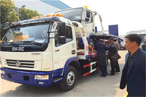隆尧汽车道路救援拖车价格
